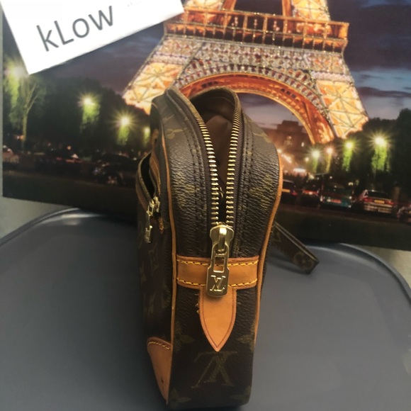 ❌❌SOLD Marly Dragonne Clutch Wristlet❌❌ - Picture 4 of 8